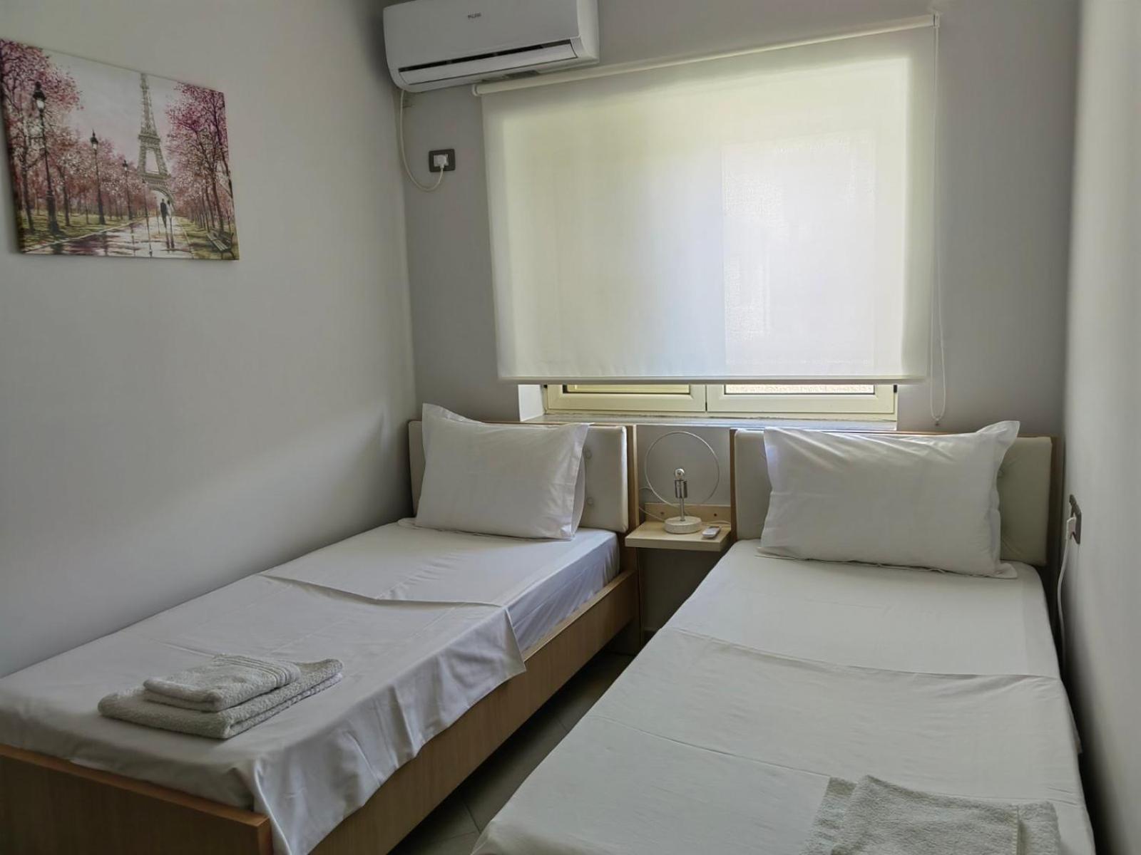 Apartment In Saranda Exterior photo